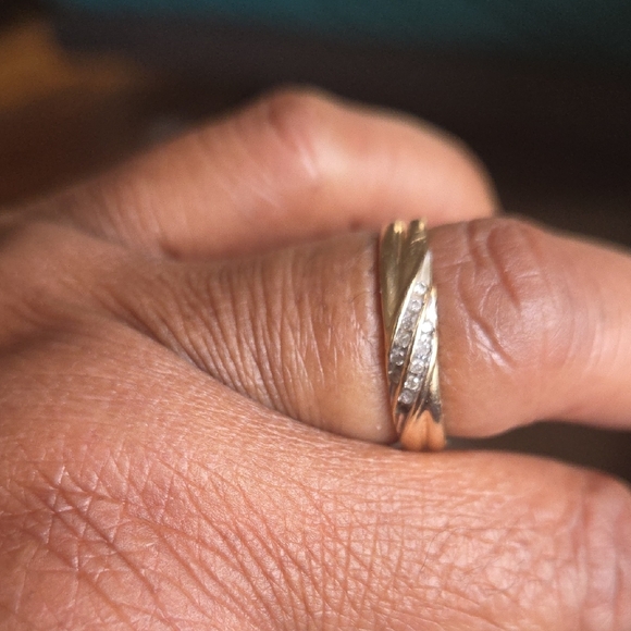 Elegant14 Karat Gold and Silver Women's Ring